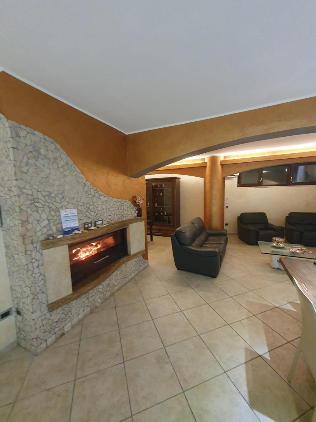 Eden Relax Panzió Termoli Kültér fotó